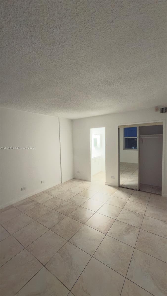 EASTERN SHORES WHITE HOUS · #805 in North Miami Beach - Photo 11
