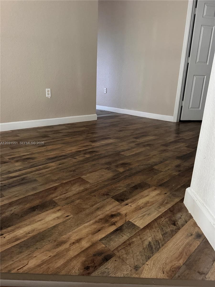 3581 NE 11th Dr #0 photo 9