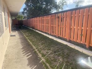 210 pictures fence