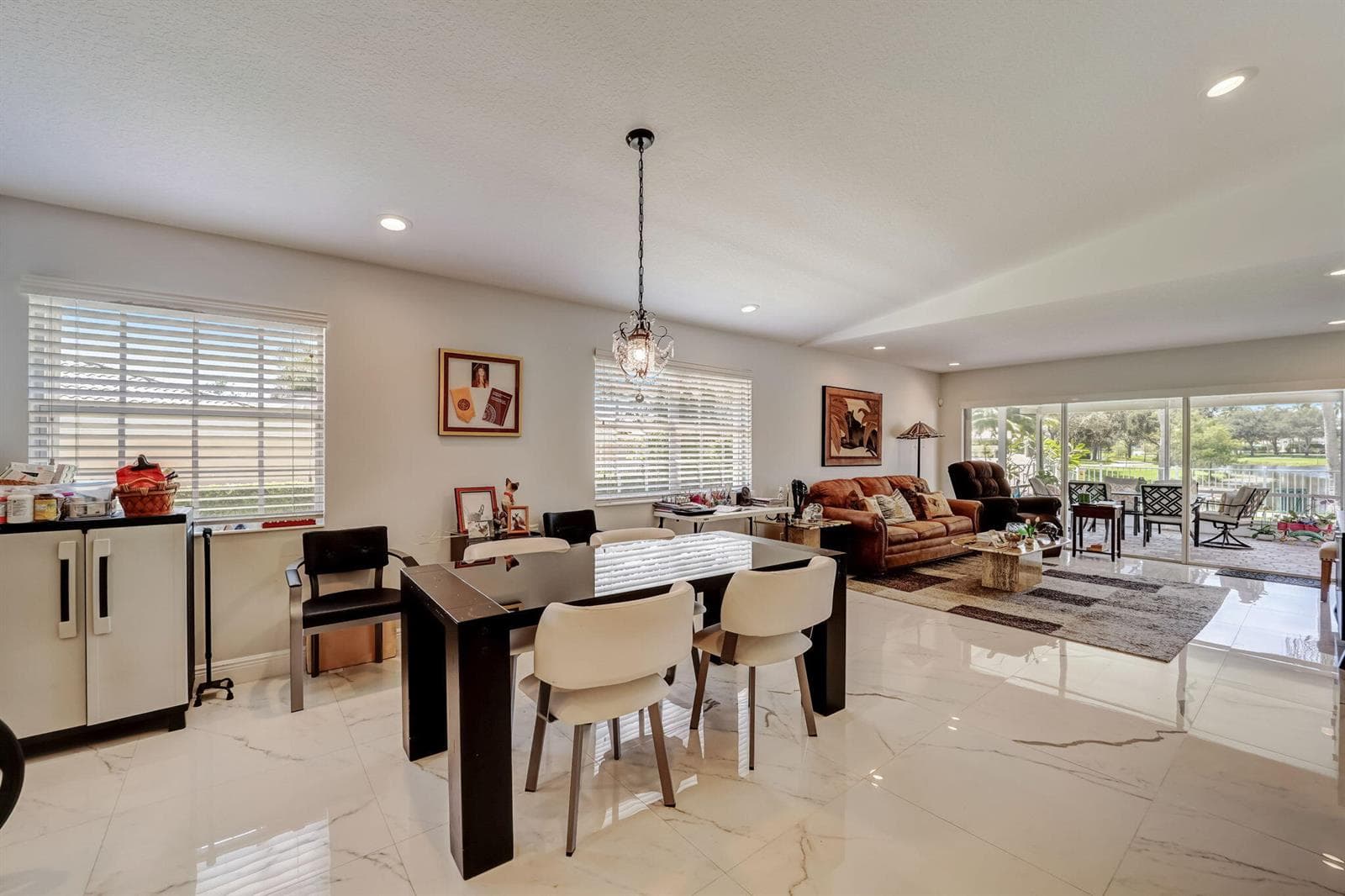 6-web-or-mls-Montserrat-006