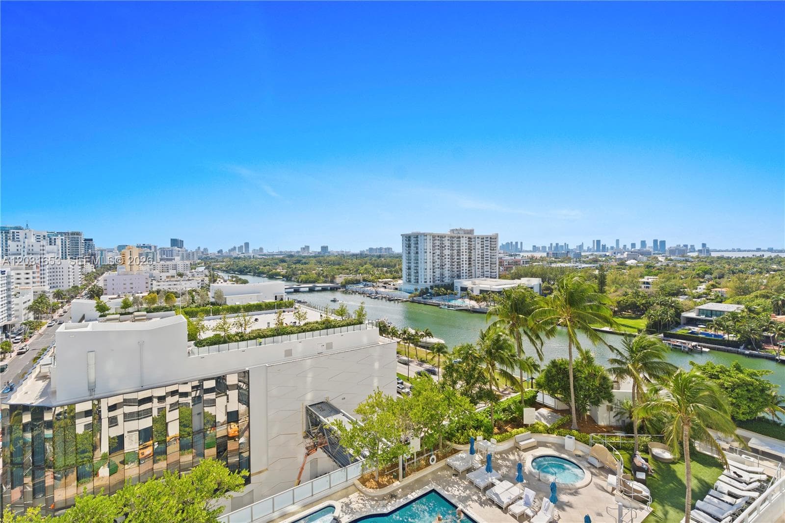 Fontainebleau Tresor · #1206 in Miami Beach - Photo 3