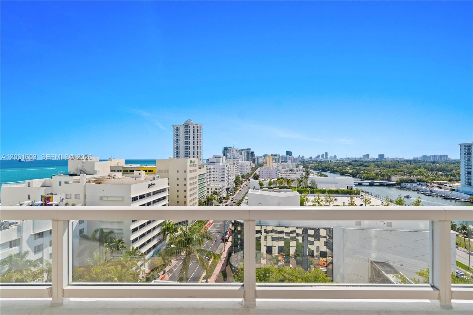 Fontainebleau Tresor · #1206 in Miami Beach - Photo 21