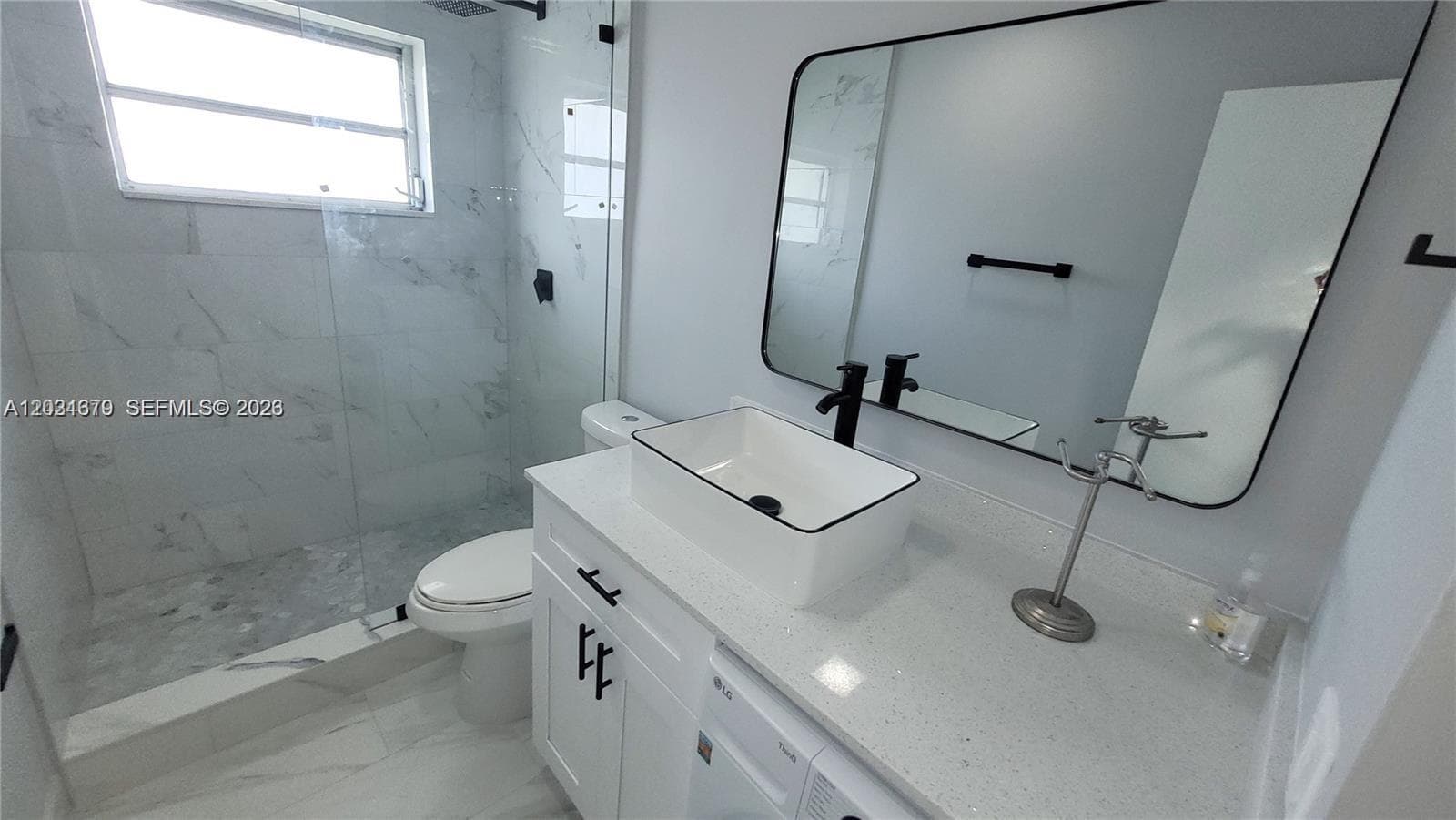 Colonial House · #601 in Hallandale Beach - Photo 14