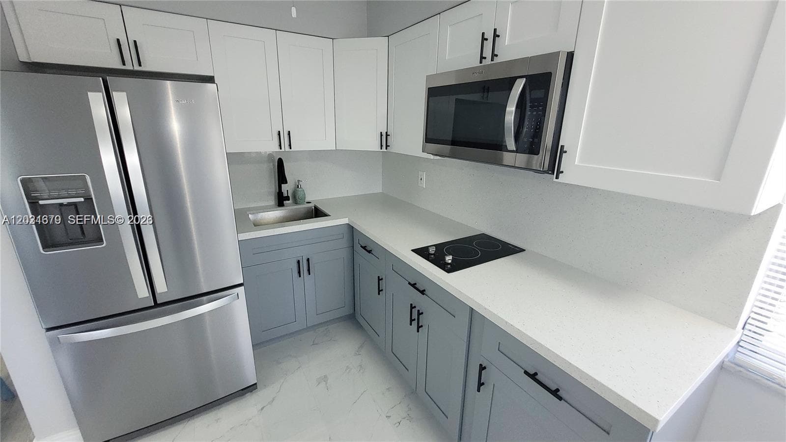 Colonial House · #601 in Hallandale Beach - Photo 8