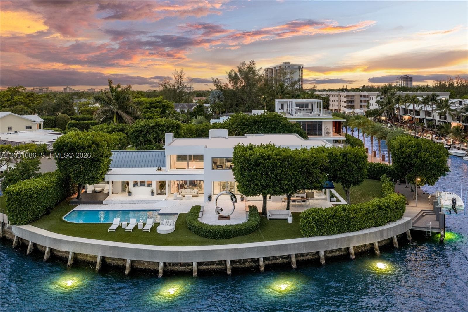 13395 Biscayne Bay Dr photo 10