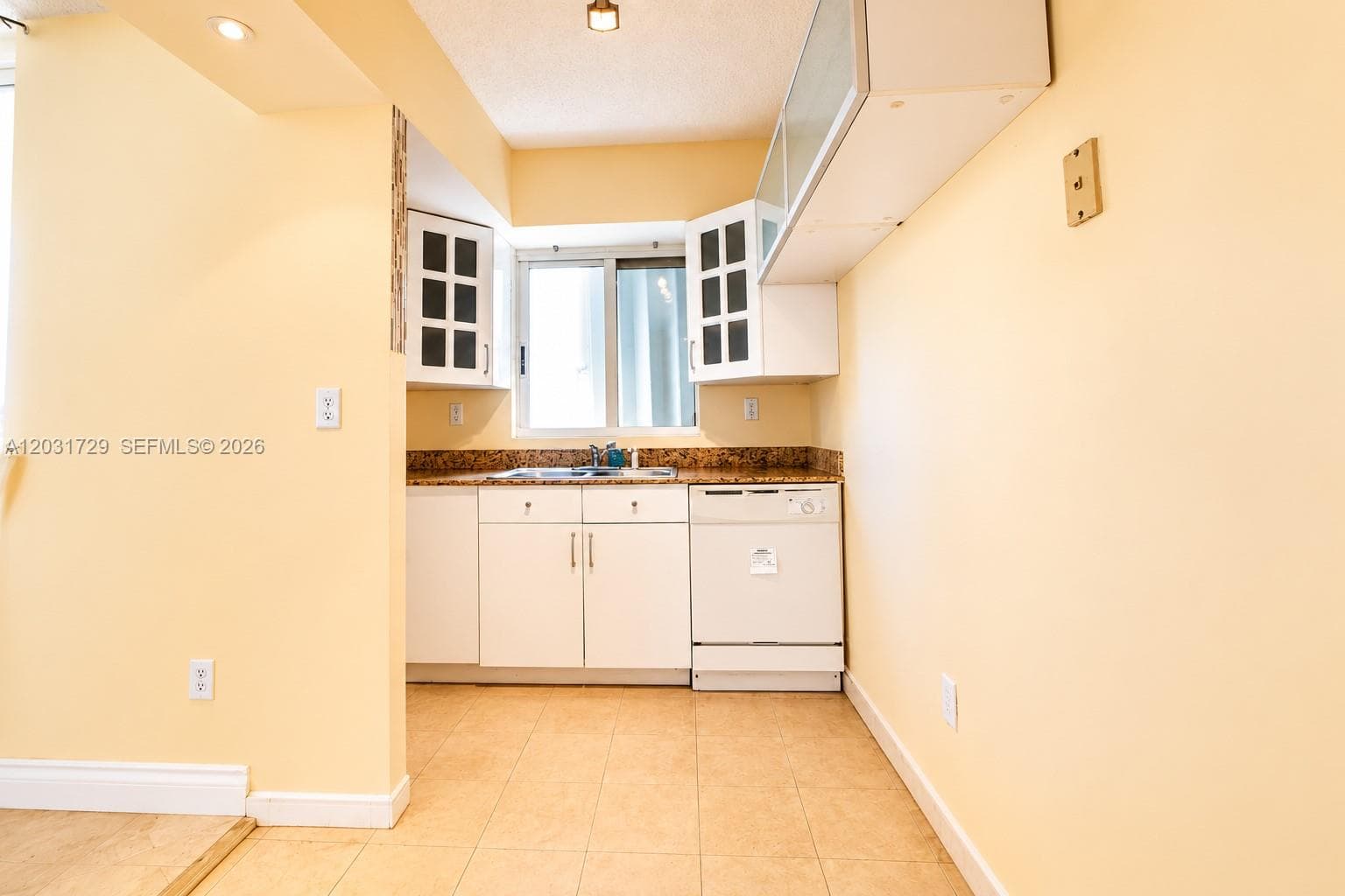 THE GRANDVIEW CONDO · #601 in Miami Beach - Photo 16