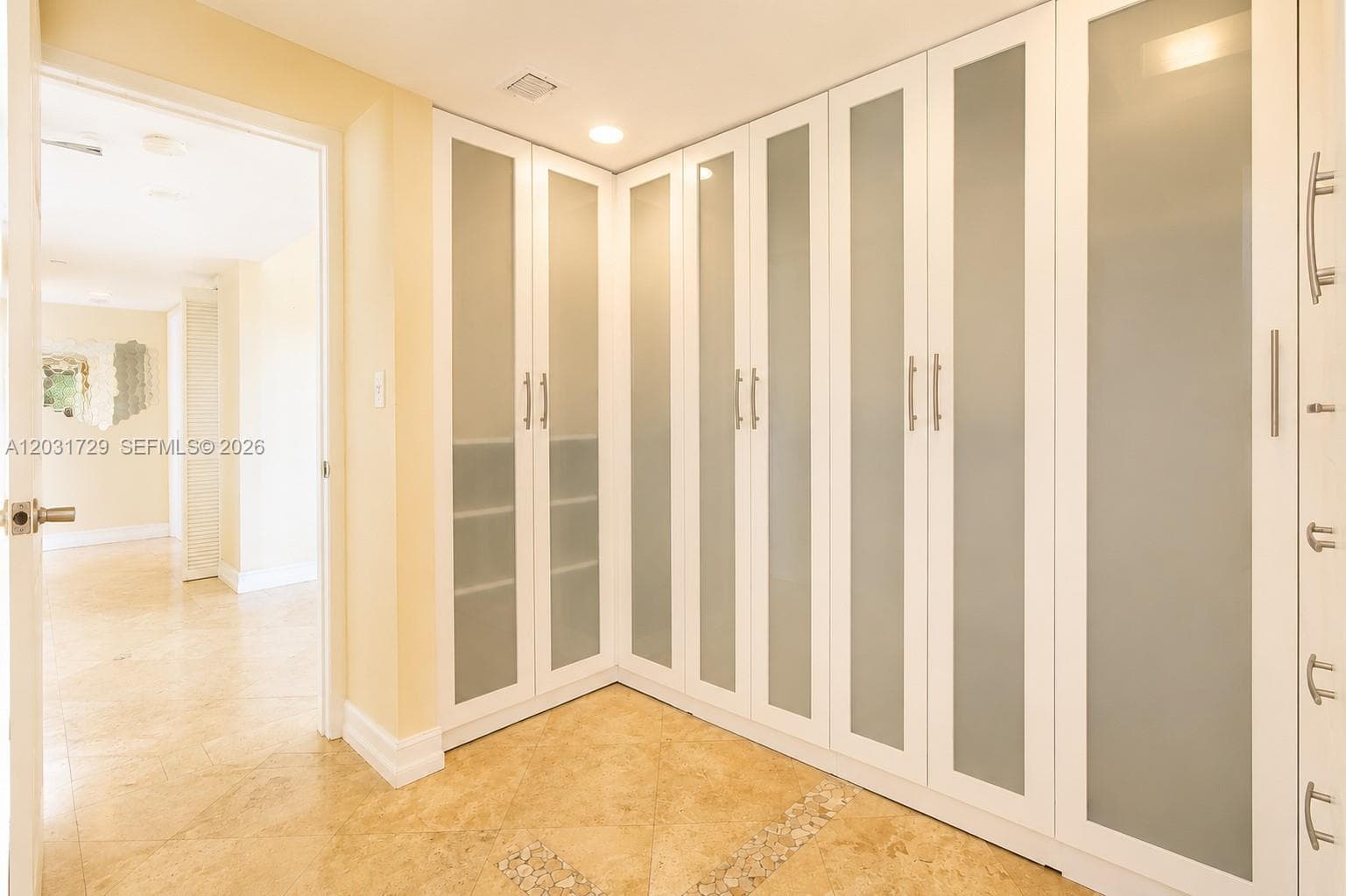 THE GRANDVIEW CONDO · #601 in Miami Beach - Photo 15