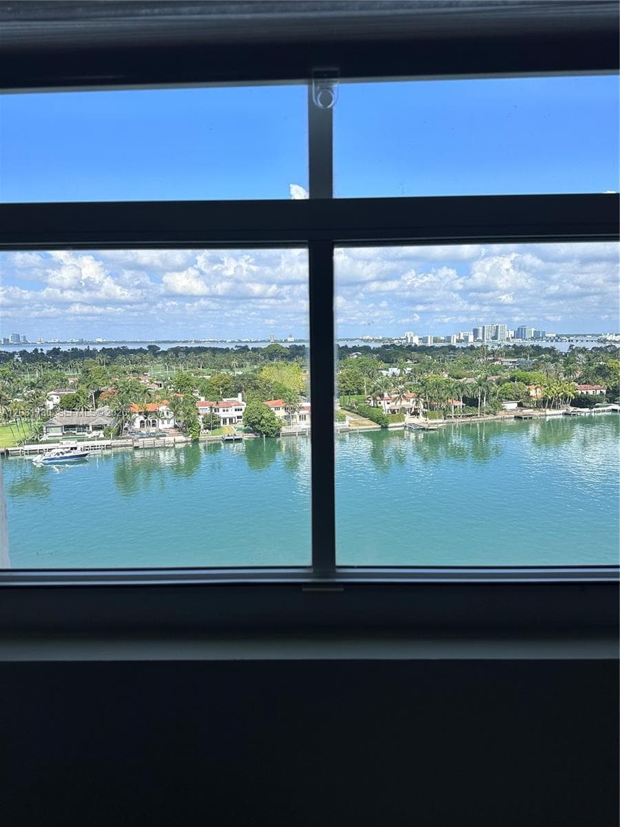 LA RIVE GAUCHE CONDO · #1203 in Miami Beach - Photo 34