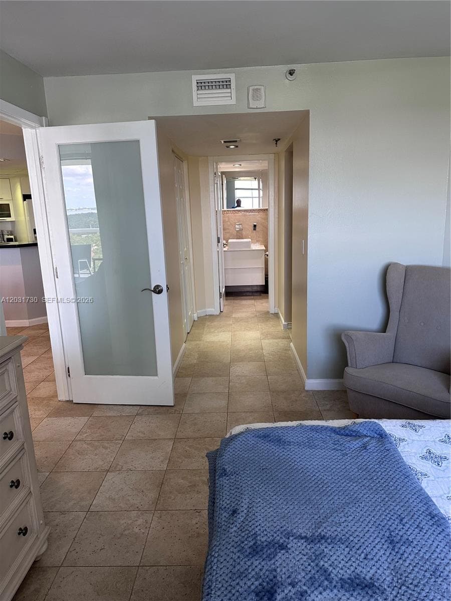LA RIVE GAUCHE CONDO · #1203 in Miami Beach - Photo 11