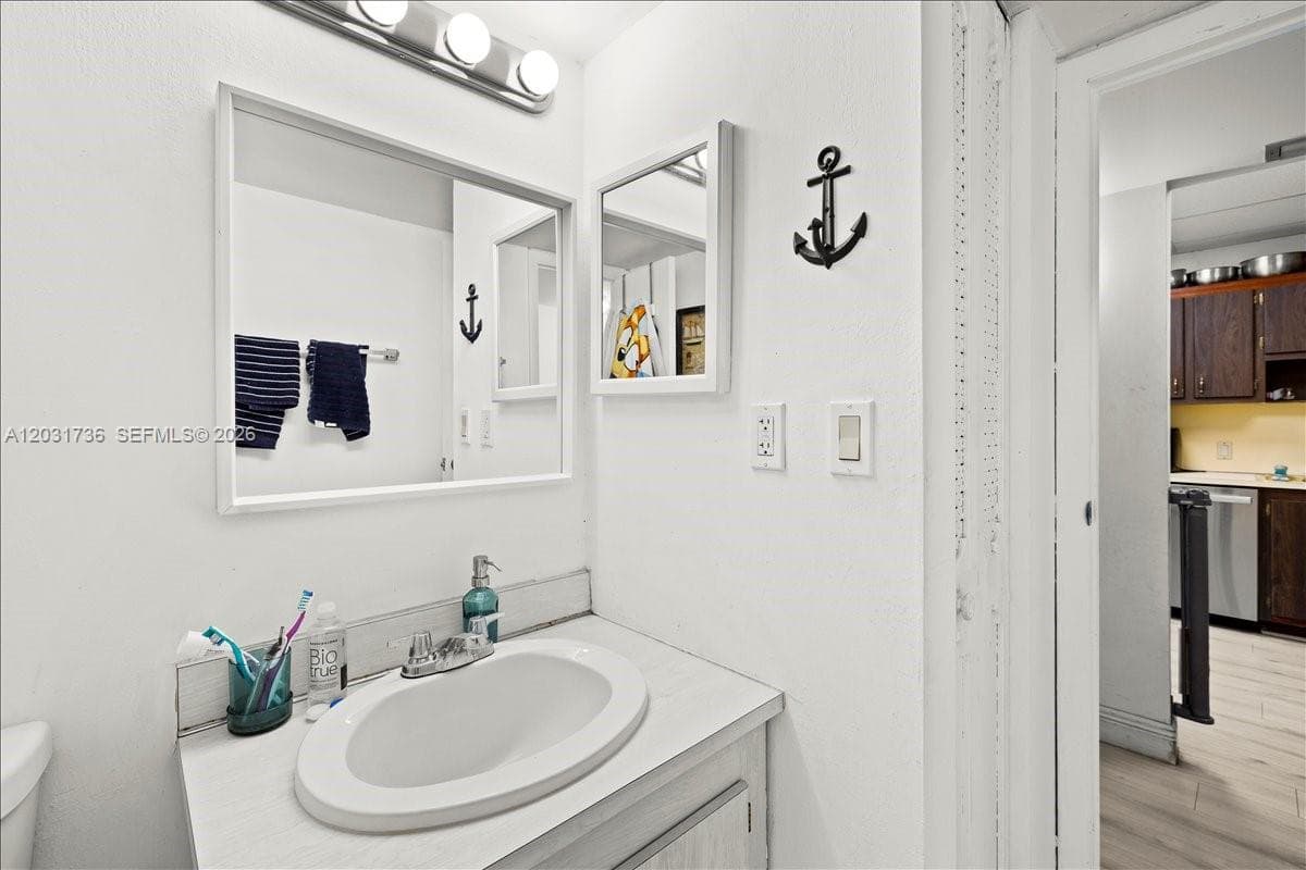 BRAVURA 2 CONDO · #209 in Aventura - Photo 12