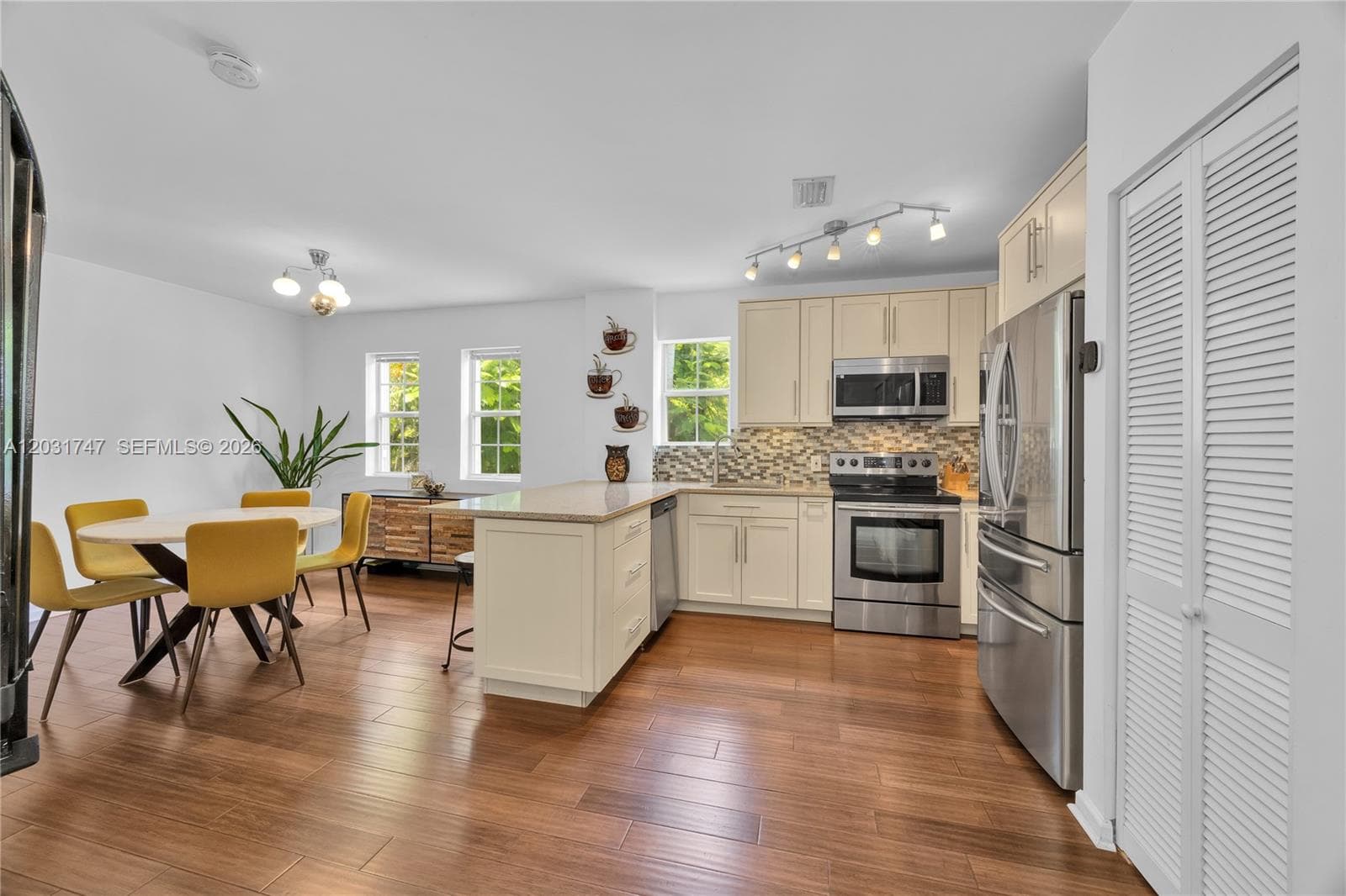 MARBELLA VILLAS CONDO · #15 in Miami - Photo 6