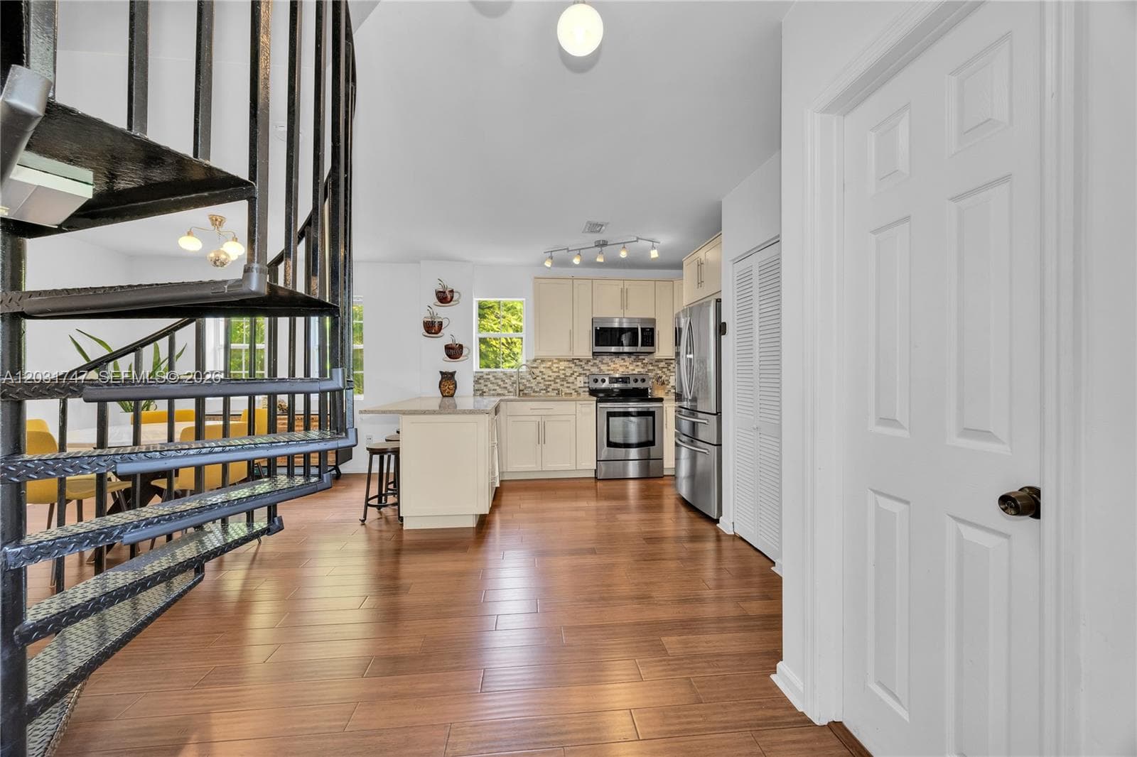 MARBELLA VILLAS CONDO · #15 in Miami - Photo 4