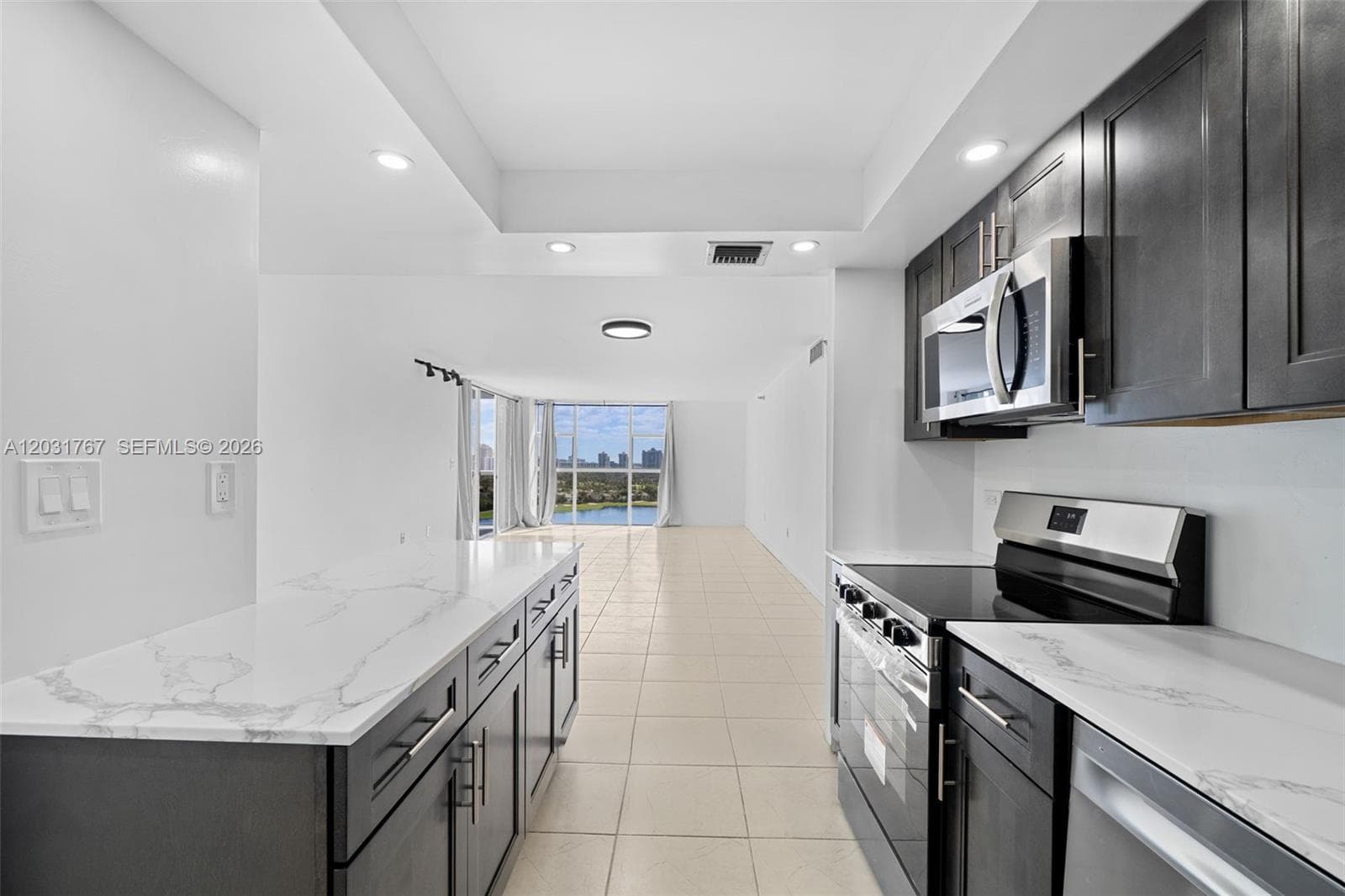 WATERVIEW CONDO · #1938 in Aventura - Photo 3