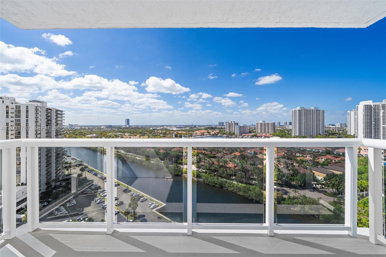 WATERVIEW CONDO · #1938 in Aventura - Photo 1