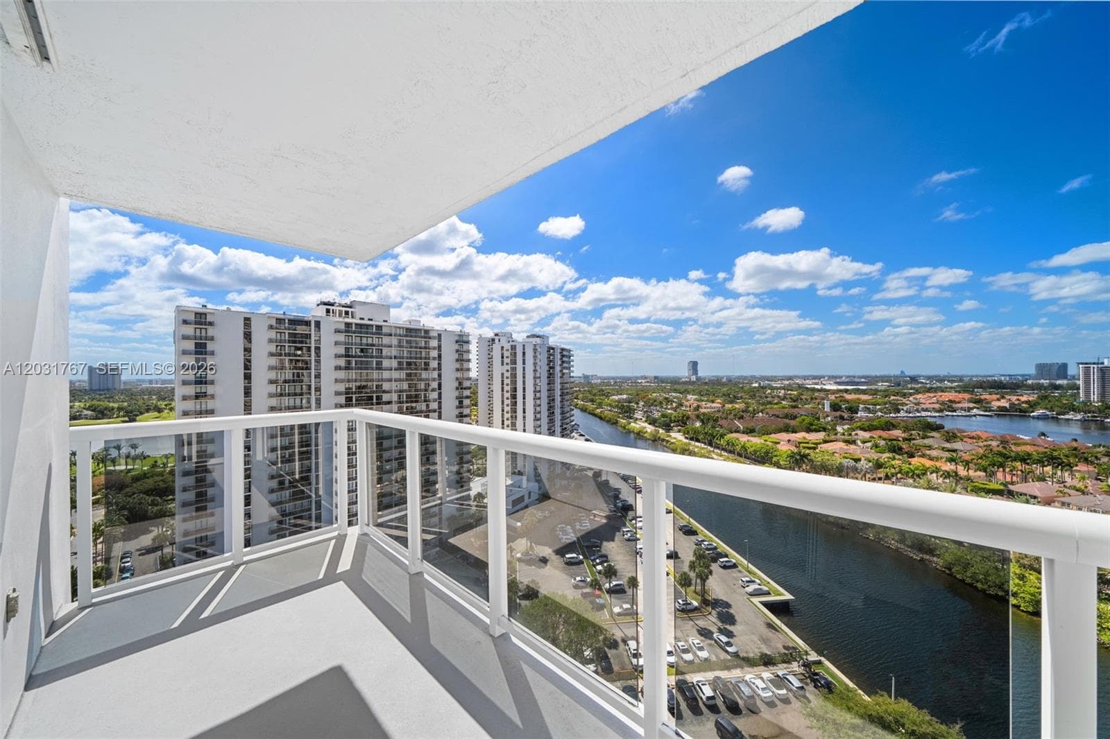 WATERVIEW CONDO · #1938 in Aventura - Photo 14