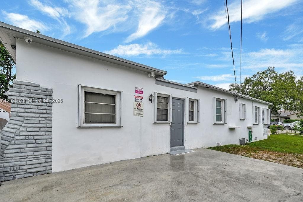 600 NW 34th Ave photo 33