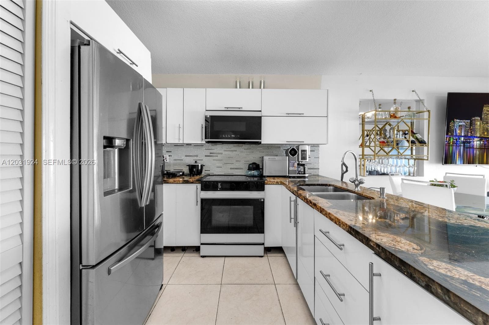 14200 SW 147th Ct photo 9