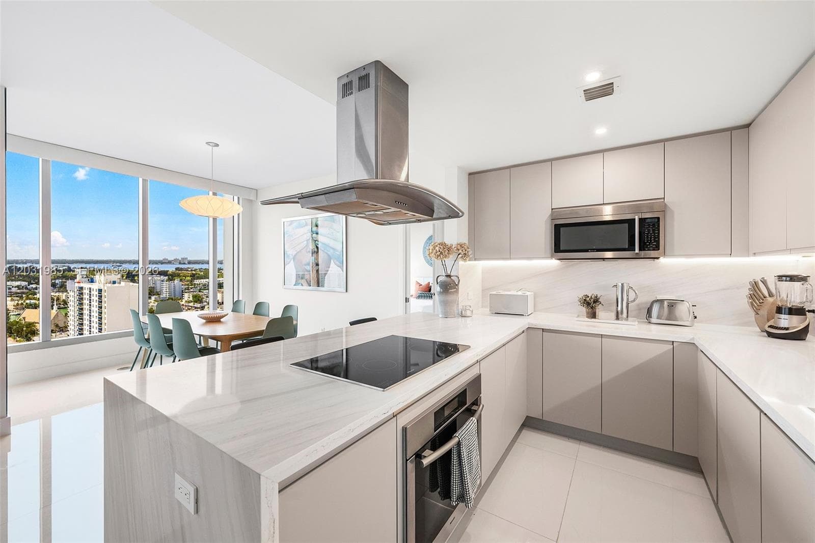 Carillon Miami Beach · #1903 in Miami Beach - Photo 3