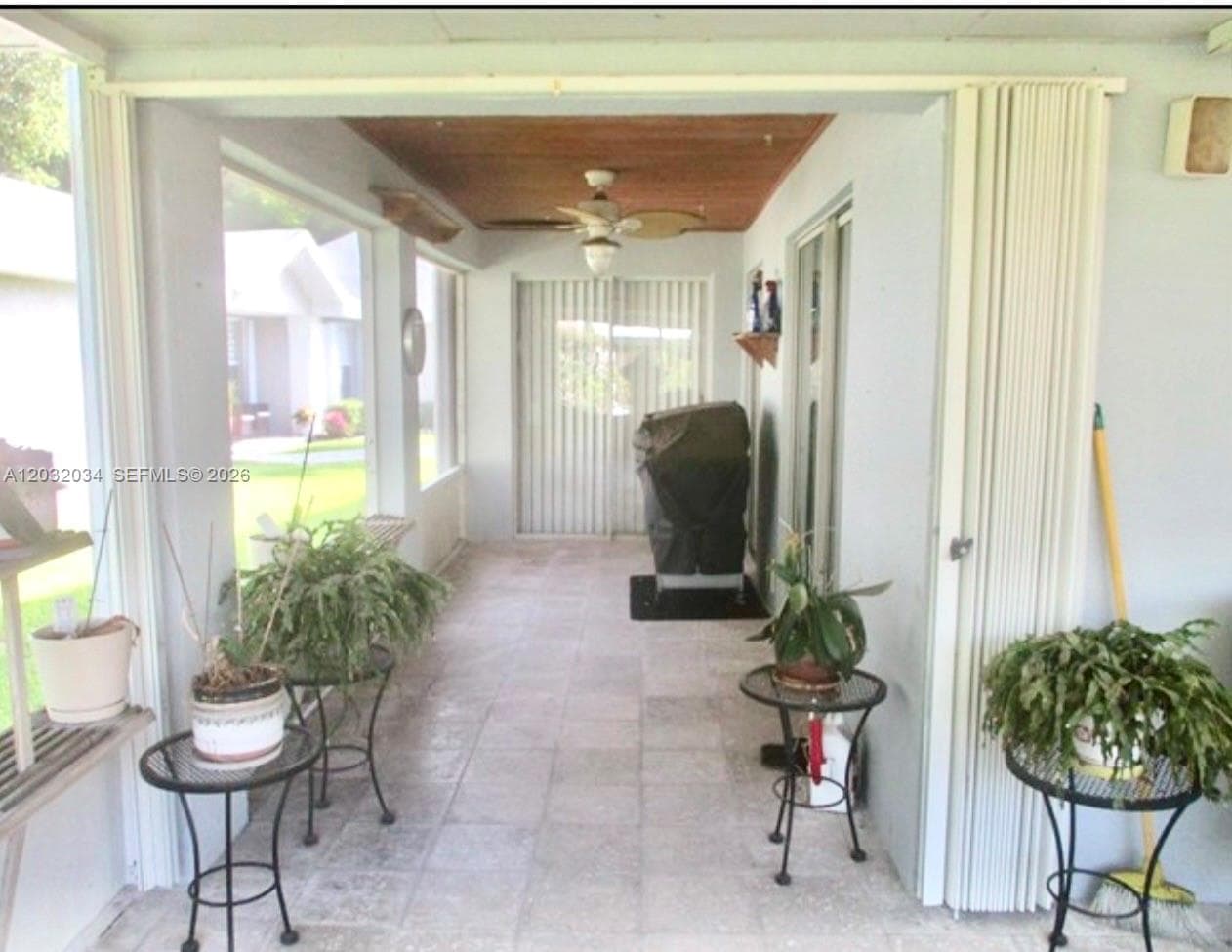 600 SE 19th Dr photo 10