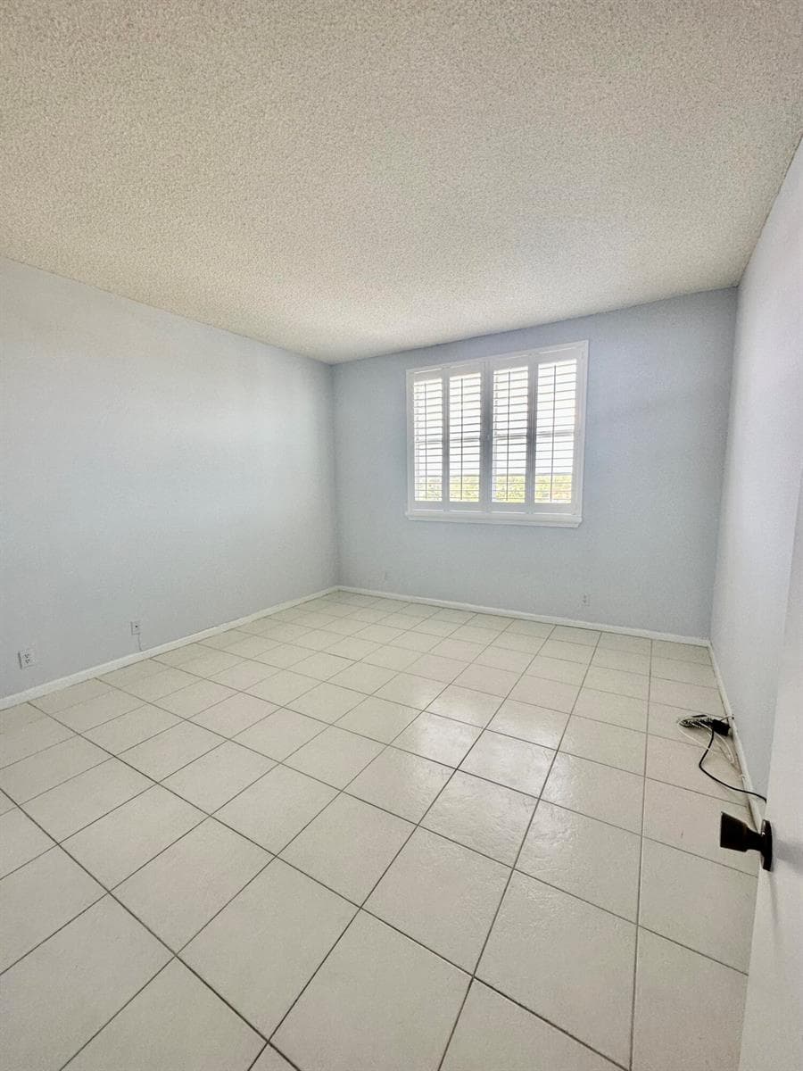 7S Primary Bedroom
