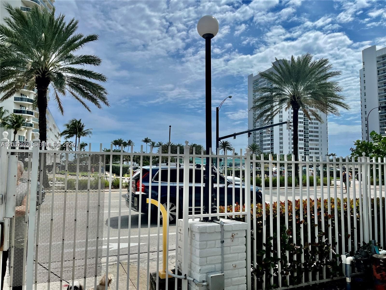 PLAZA TOWERS SOUTH CONDO · #0 in Hallandale Beach - Photo 47