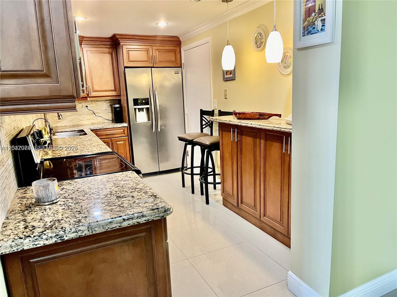 PLAZA TOWERS SOUTH CONDO · #0 in Hallandale Beach - Photo 11