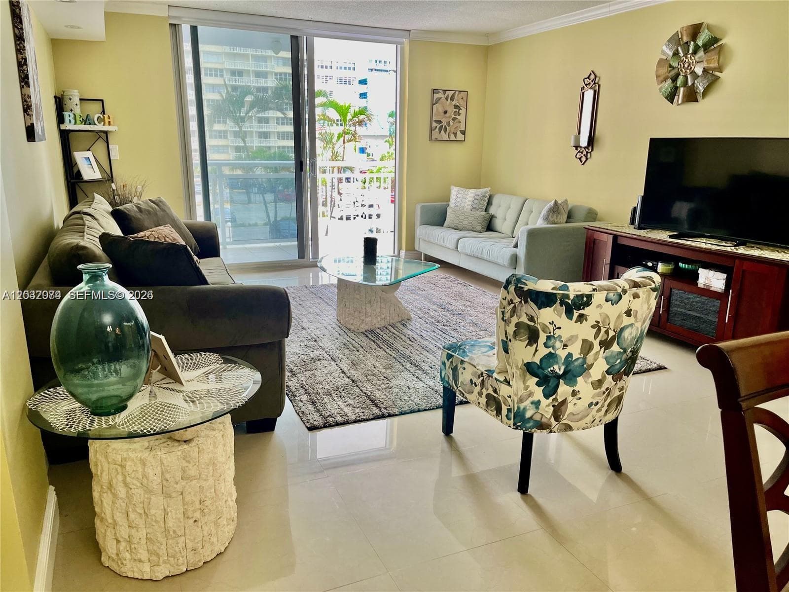 PLAZA TOWERS SOUTH CONDO · #0 in Hallandale Beach - Photo 4