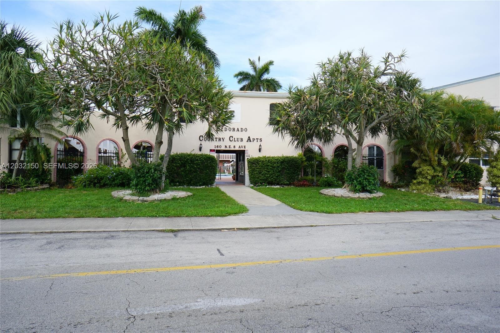 El Dorado CC · #25A in Hallandale Beach - Photo 1
