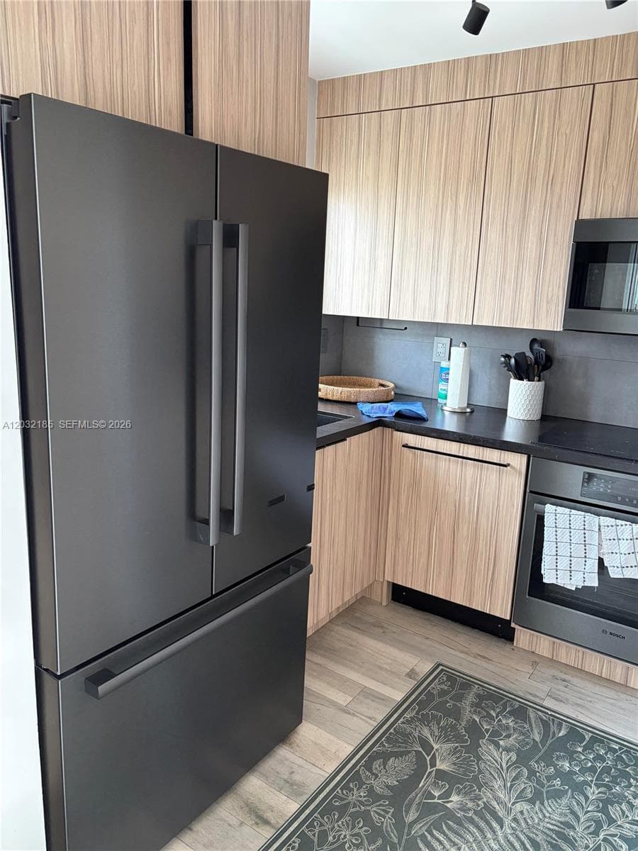 THE GRANDVIEW CONDO · #702 in Miami Beach - Photo 38