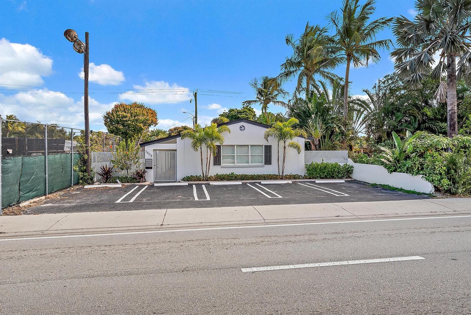 3808 Broadway-25