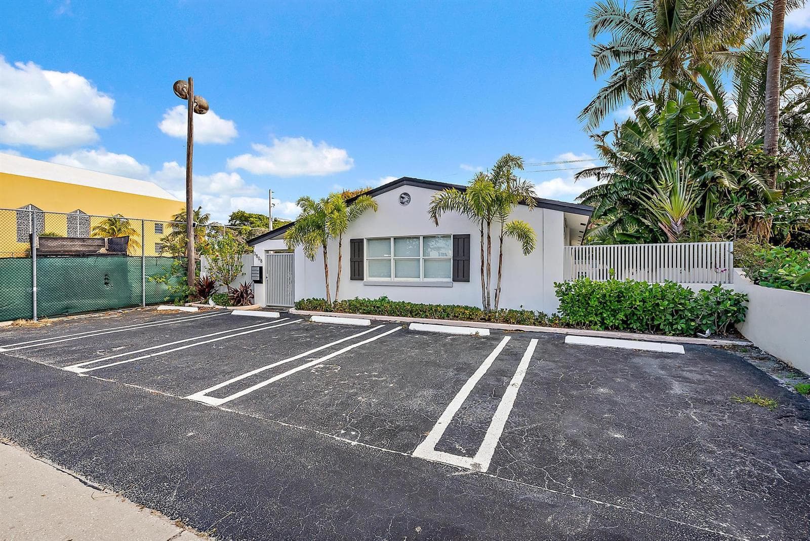 3808 Broadway-23