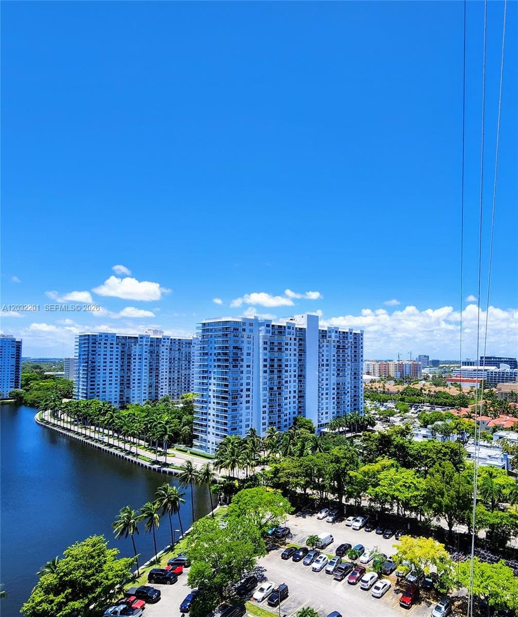 Tower at Biscayne Cove · #1710 in Aventura - Photo 34