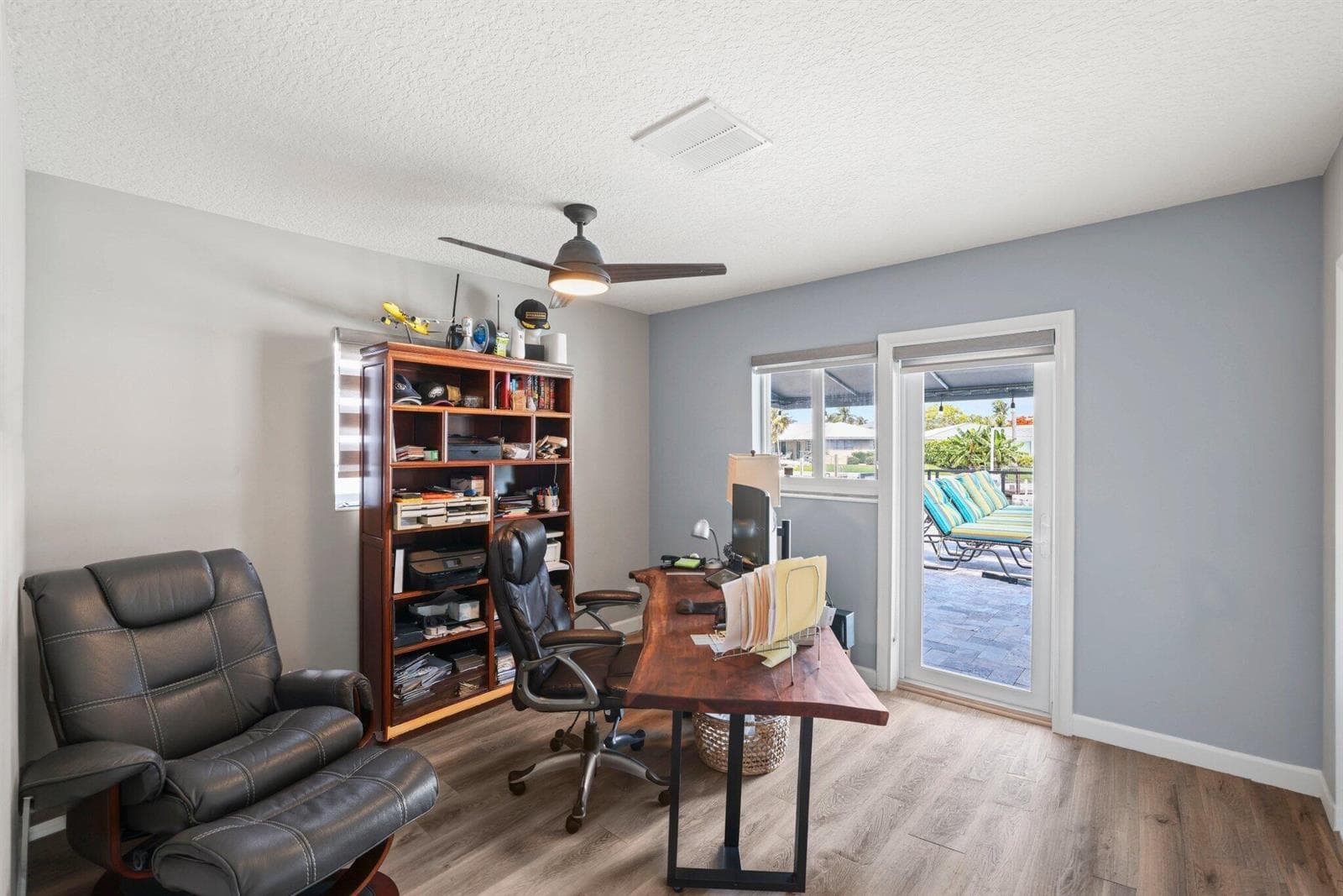 4021 Northeast 27th Terrace - 42.jpg-SMA