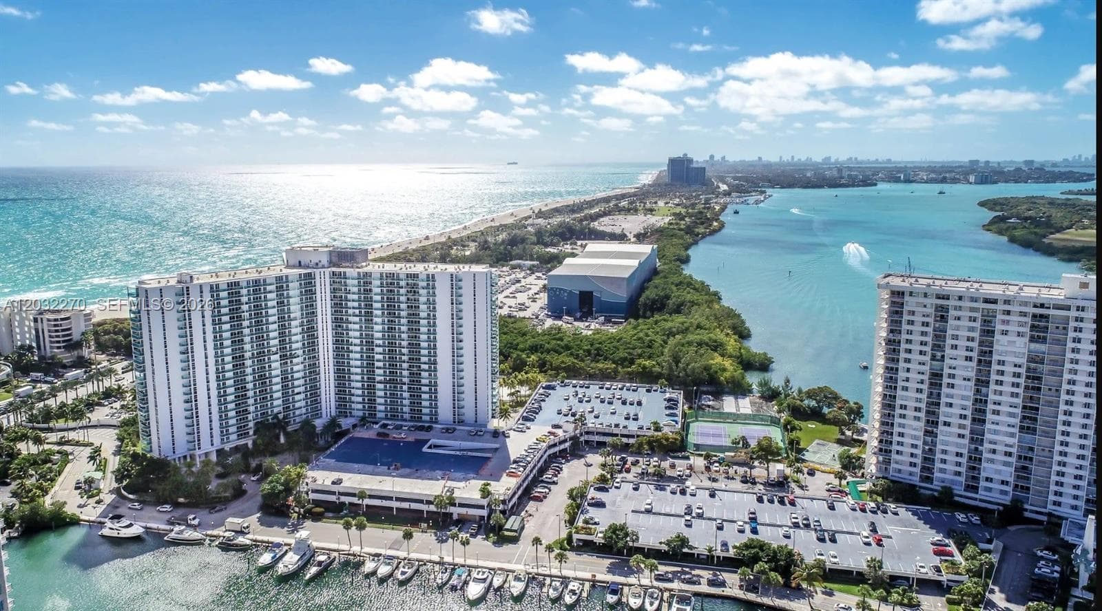 Arlen House · #1008 in Sunny Isles Beach - Photo 47