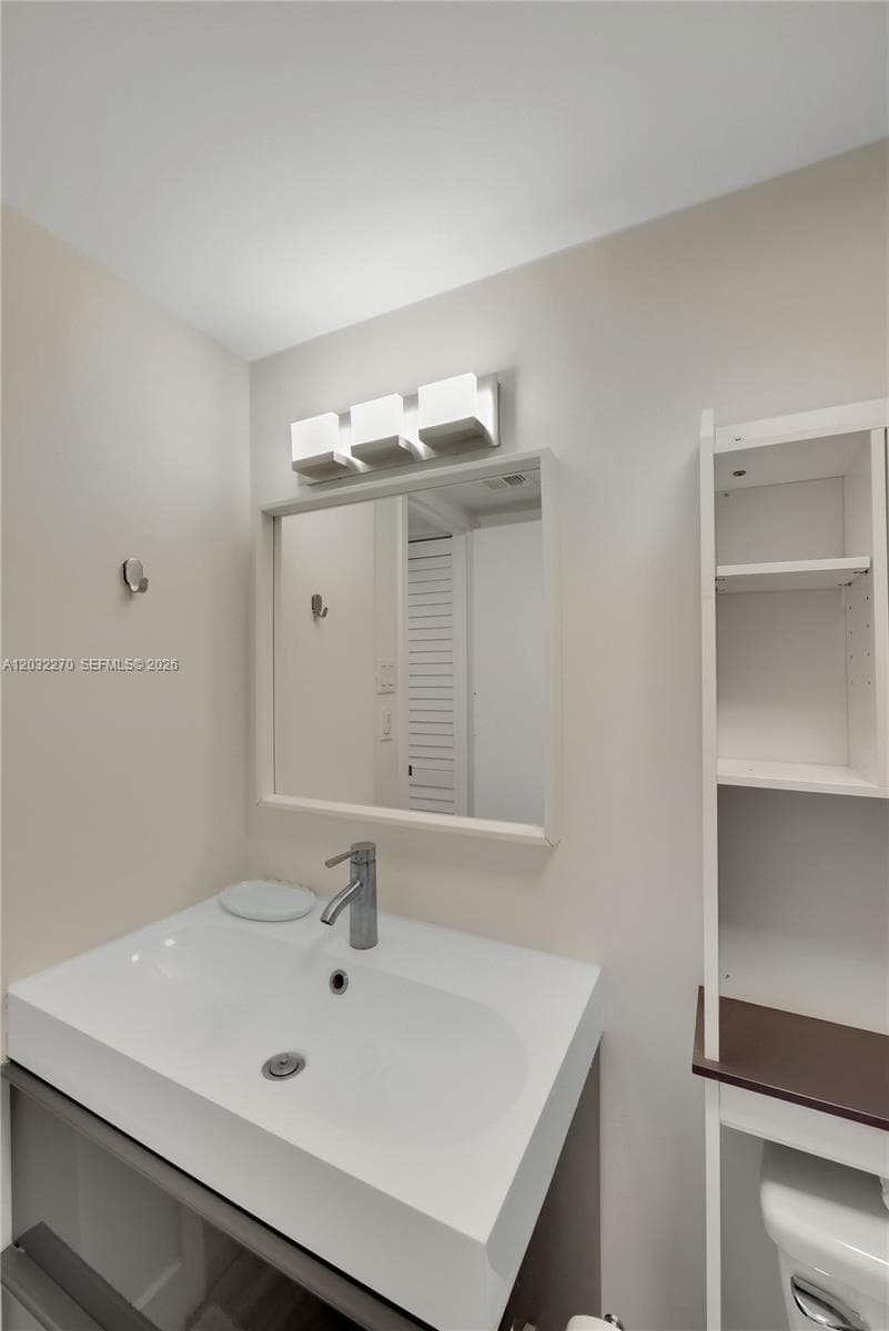 Arlen House · #1008 in Sunny Isles Beach - Photo 24