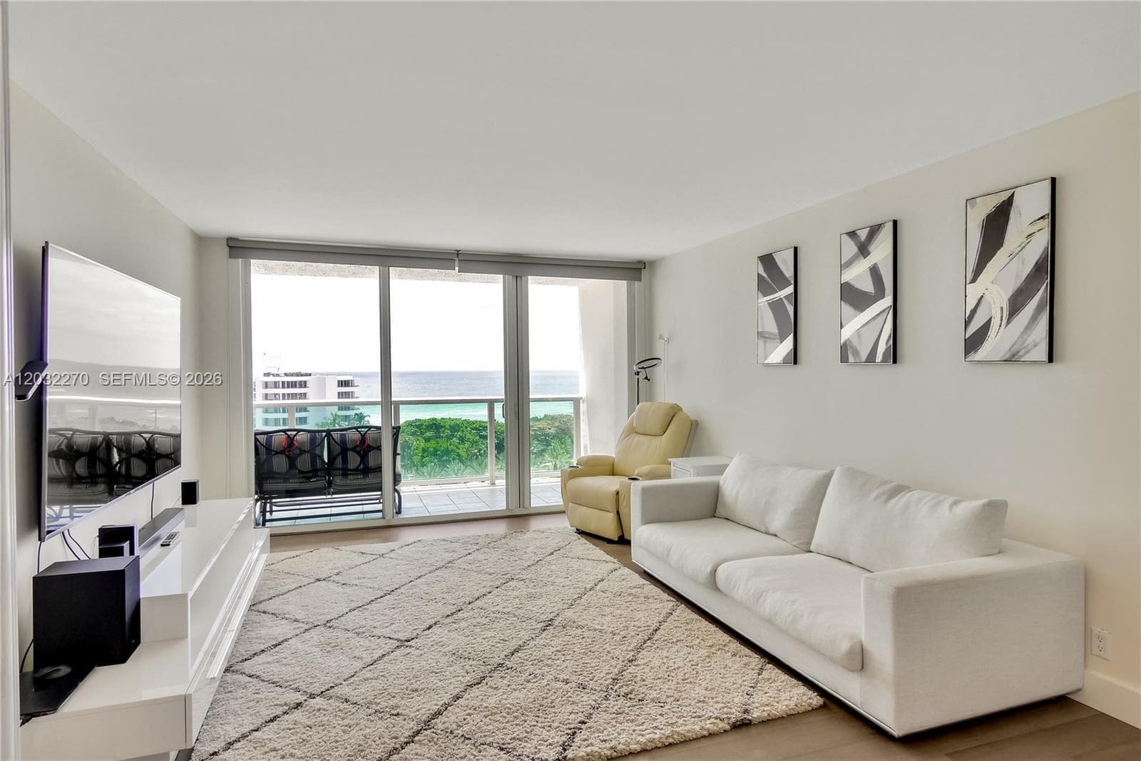 Arlen House · #1008 in Sunny Isles Beach - Photo 10