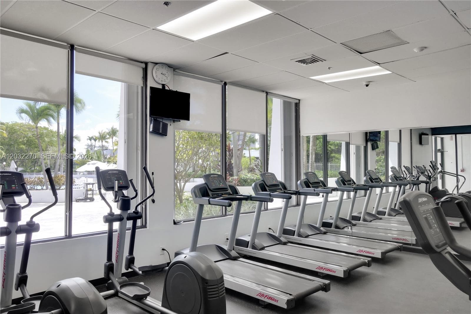 Arlen House · #1008 in Sunny Isles Beach - Photo 41
