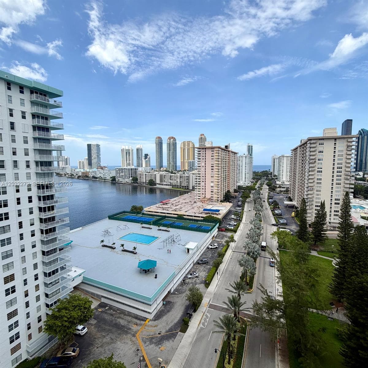 WINSTON TOWERS 700 CONDO · #1810 in Sunny Isles Beach - Photo 23