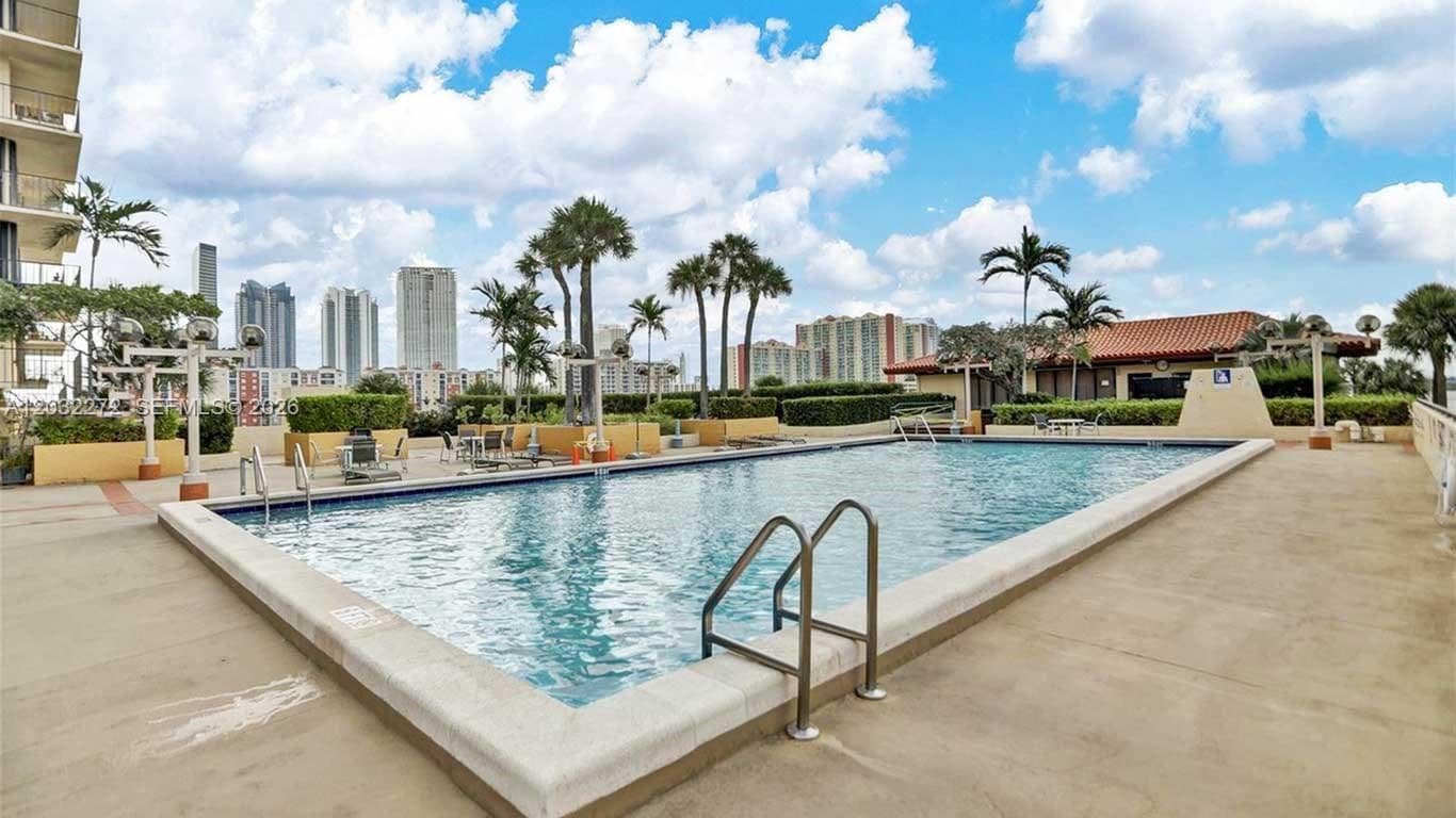 WINSTON TOWERS 700 CONDO · #1810 in Sunny Isles Beach - Photo 26