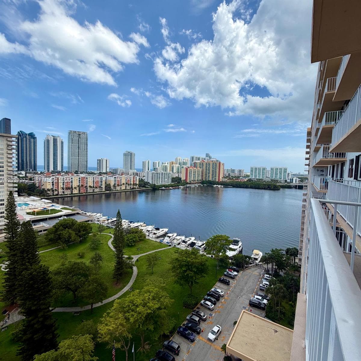 WINSTON TOWERS 700 CONDO · #1810 in Sunny Isles Beach - Photo 24