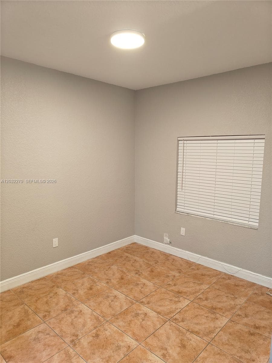 17866 NW 74th Ct photo 17