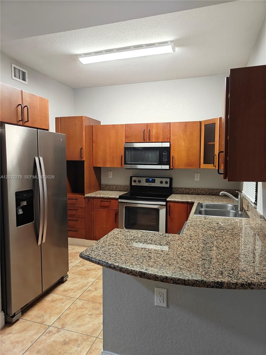 17866 NW 74th Ct photo 9