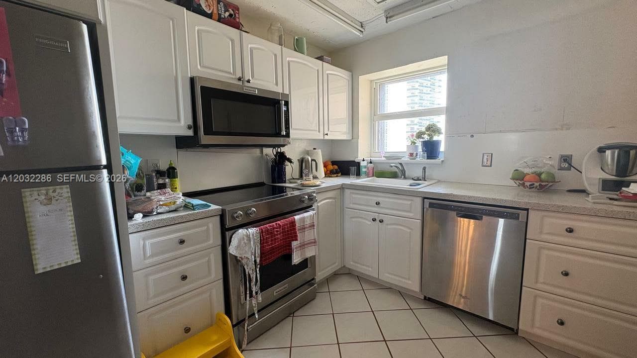 PRINCE GEORGE ARMS CONDO · #12E in Hallandale Beach - Photo 7