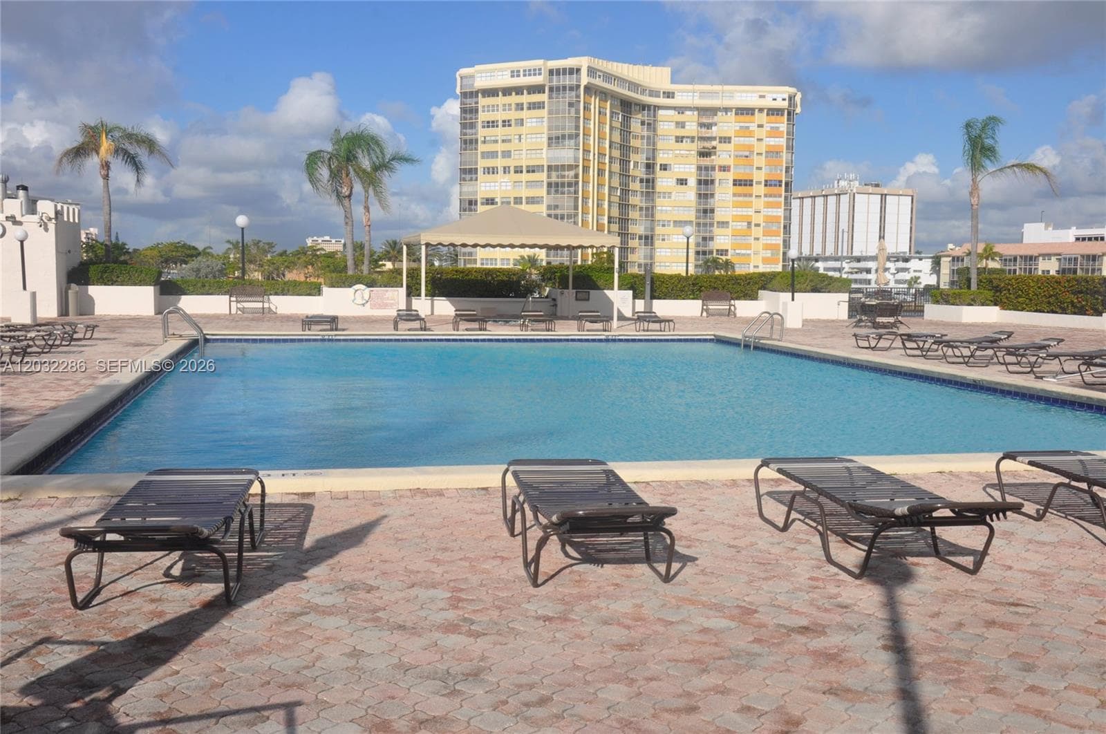 PRINCE GEORGE ARMS CONDO · #12E in Hallandale Beach - Photo 15