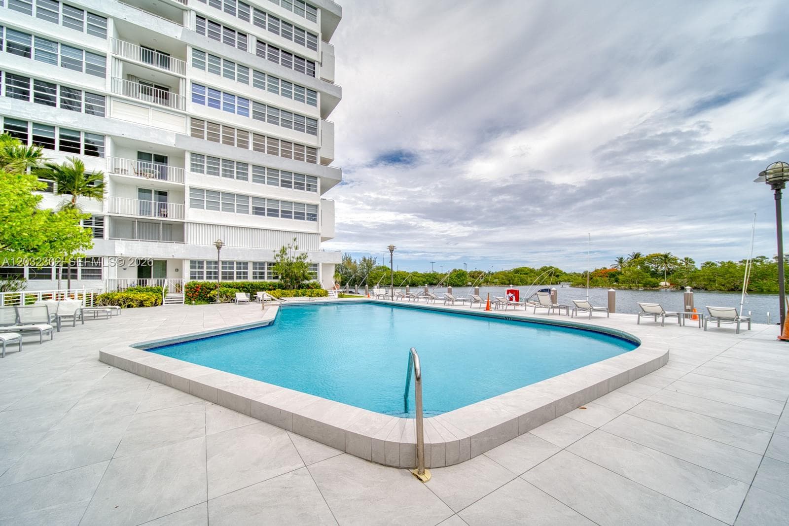 East Point Towers · #213 in Fort Lauderdale - Photo 36