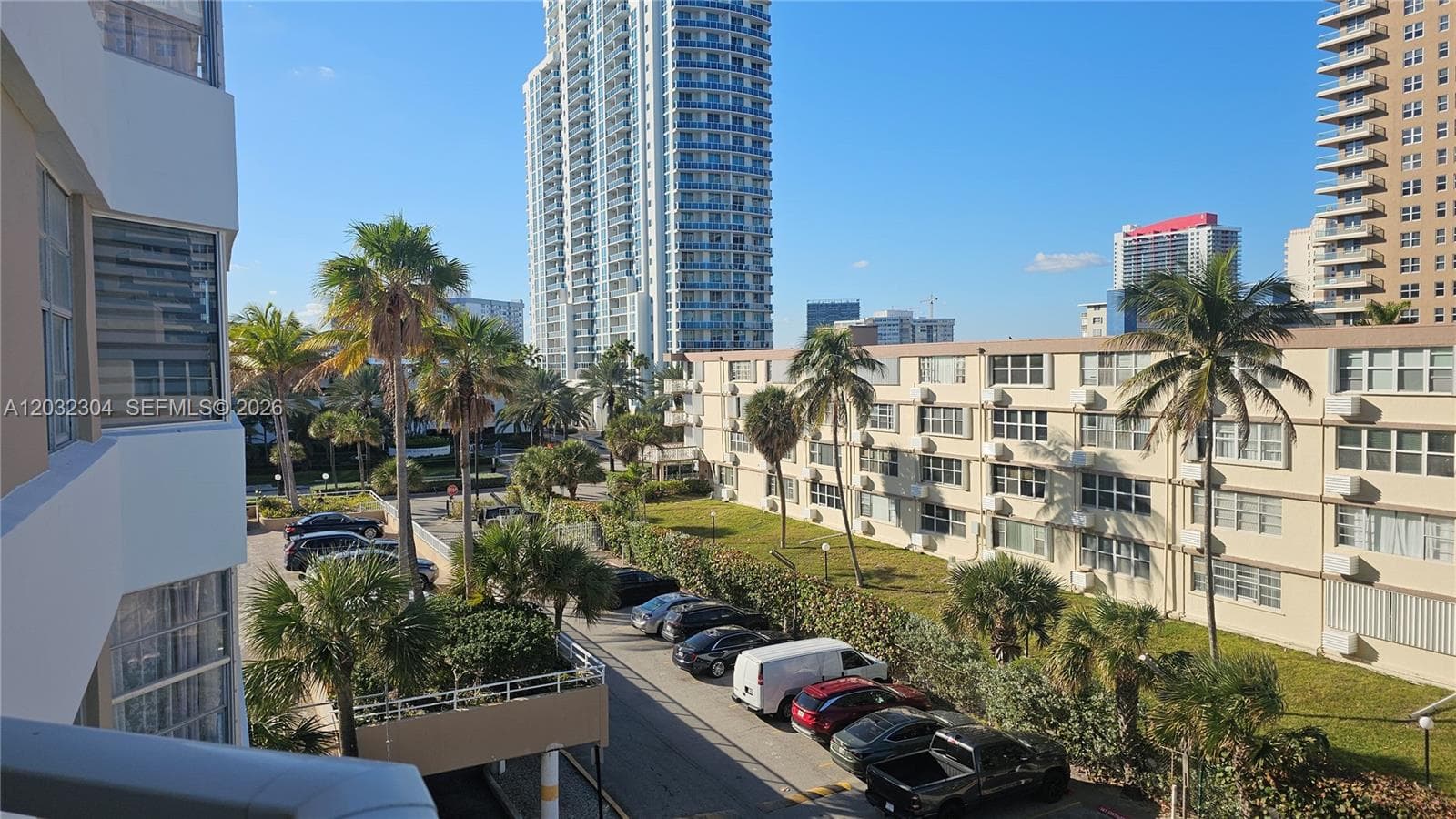 HEMISPHERES CONDO · #3D in Hallandale Beach - Photo 28