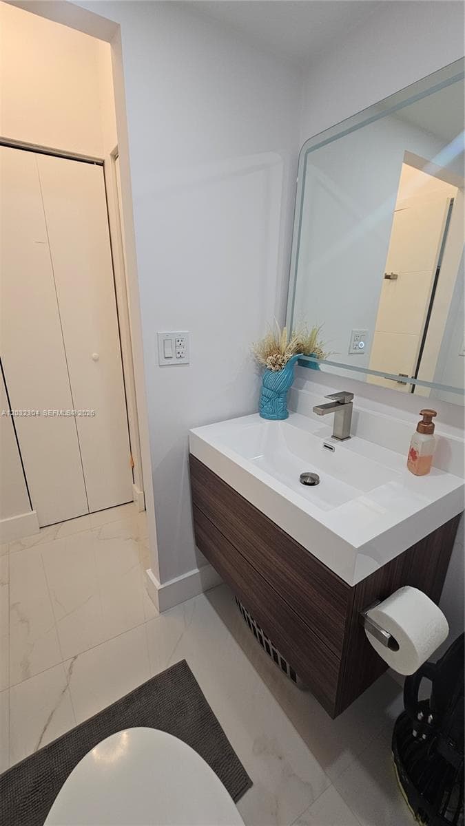 HEMISPHERES CONDO · #3D in Hallandale Beach - Photo 10