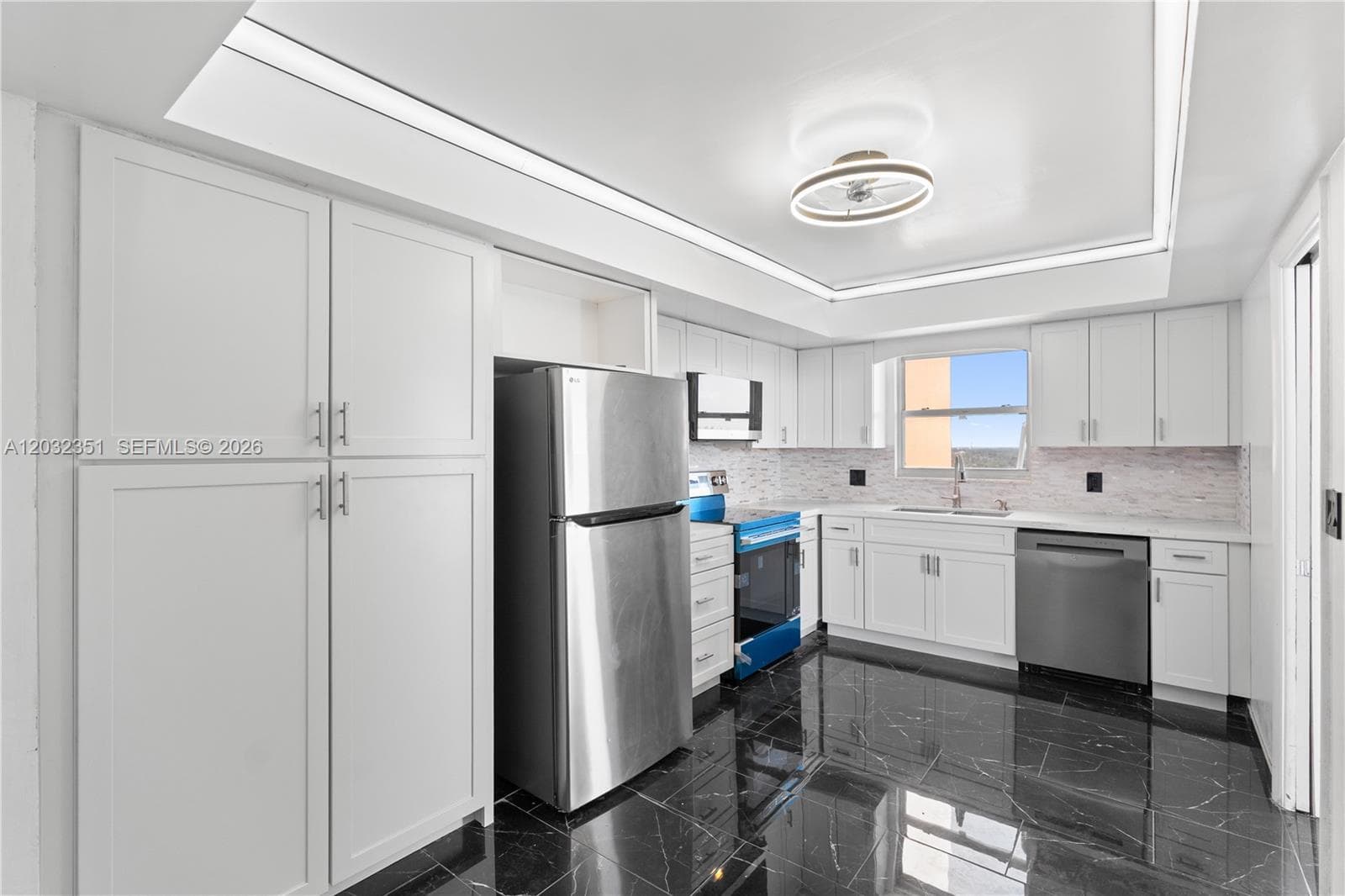 BUCKLEY TOWERS CONDO - EA · #1506E in Miami - Photo 5