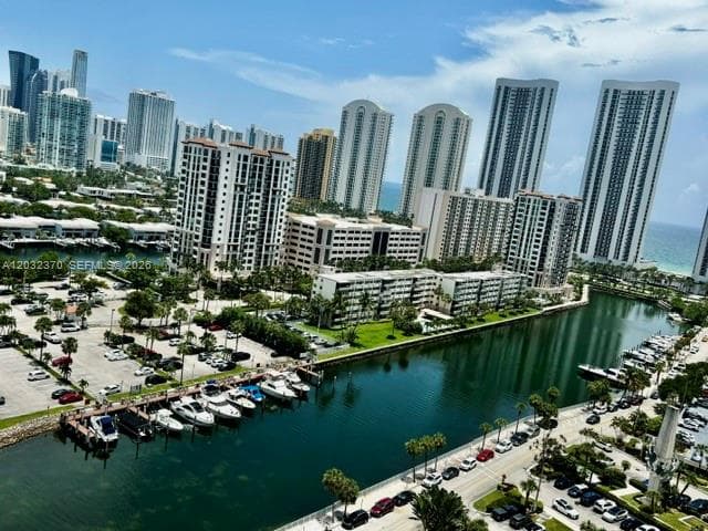 ARLEN 500 WEST · #1923 in Sunny Isles Beach - Photo 3