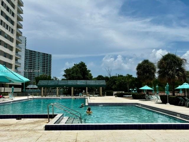 ARLEN 500 WEST · #1923 in Sunny Isles Beach - Photo 38